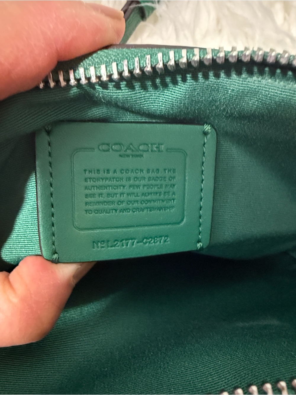 Coach C2872 green box crossbody bag - Picture 9 of 14